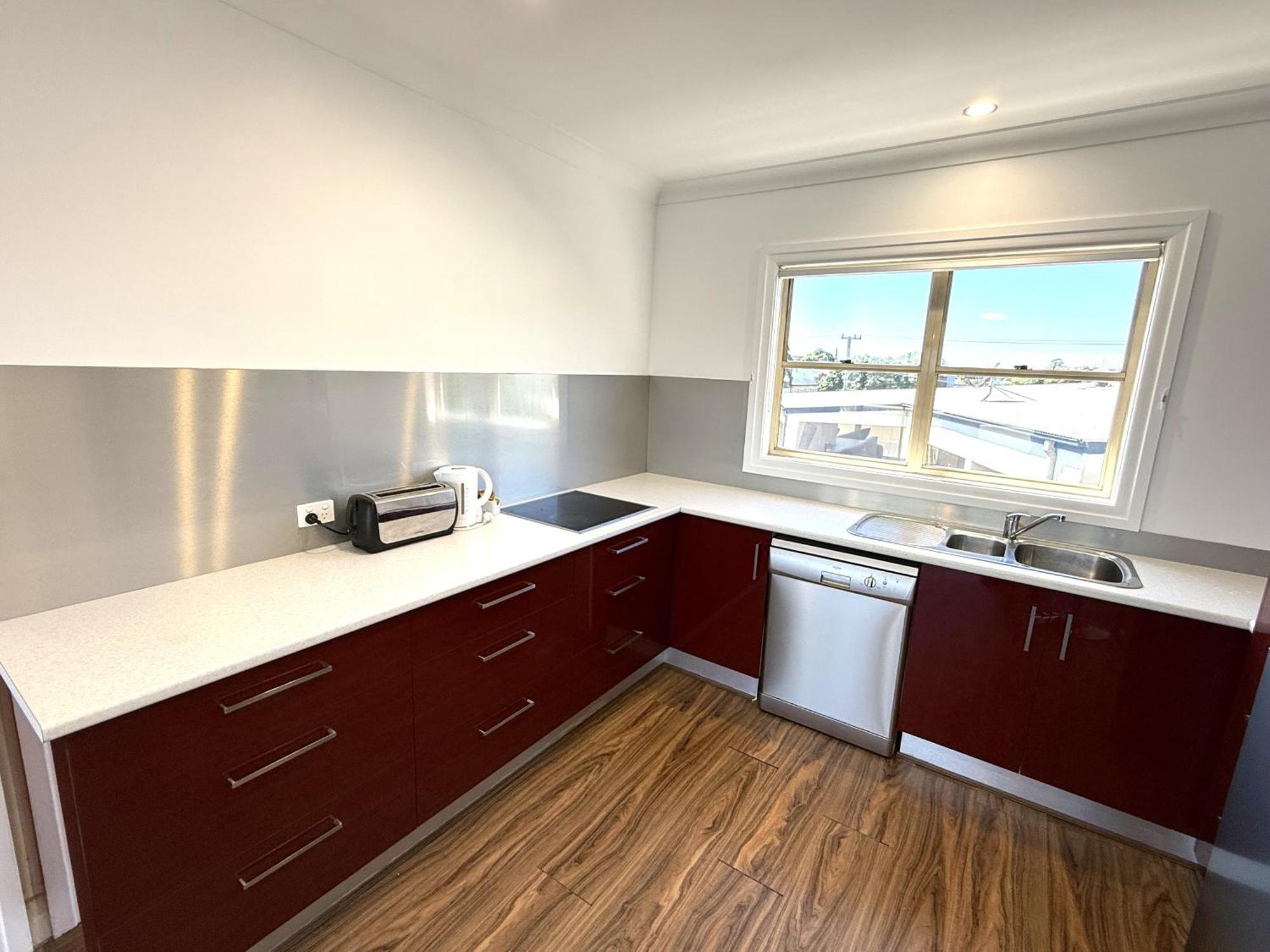 Hampton Court Apartments Μπρίσμπεϊν Εξωτερικό φωτογραφία